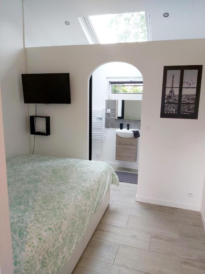 Superbe Studio 15 M²,Proche Disney, Asterix, Cdg Apartment Gressy ภายนอก รูปภาพ